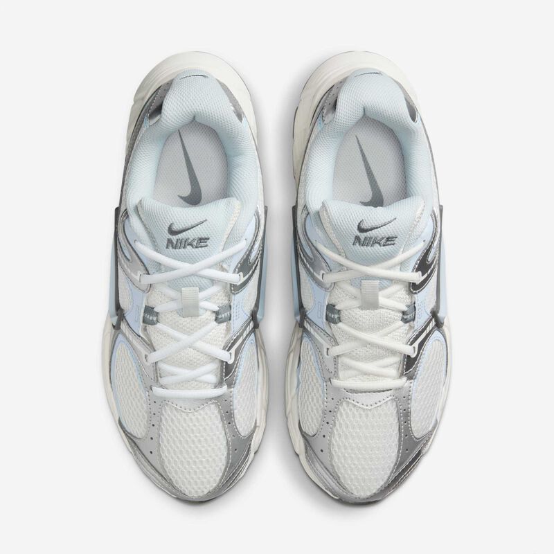 NIKE V5V RN