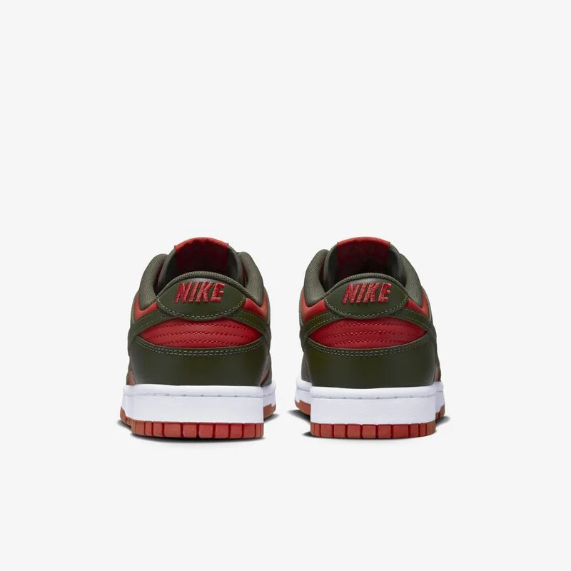 Nike Dunk Low Retro