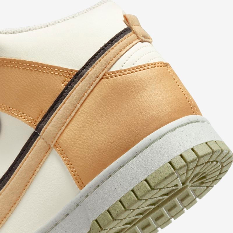 Nike Dunk High Retro SE