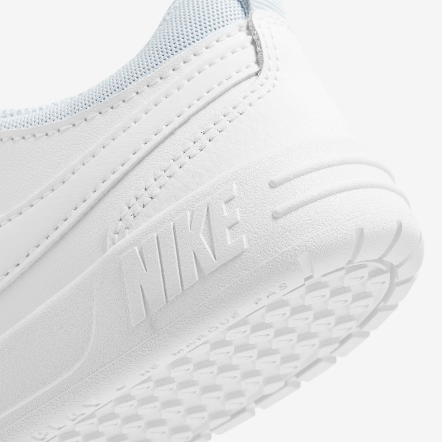 Nike Pico 5