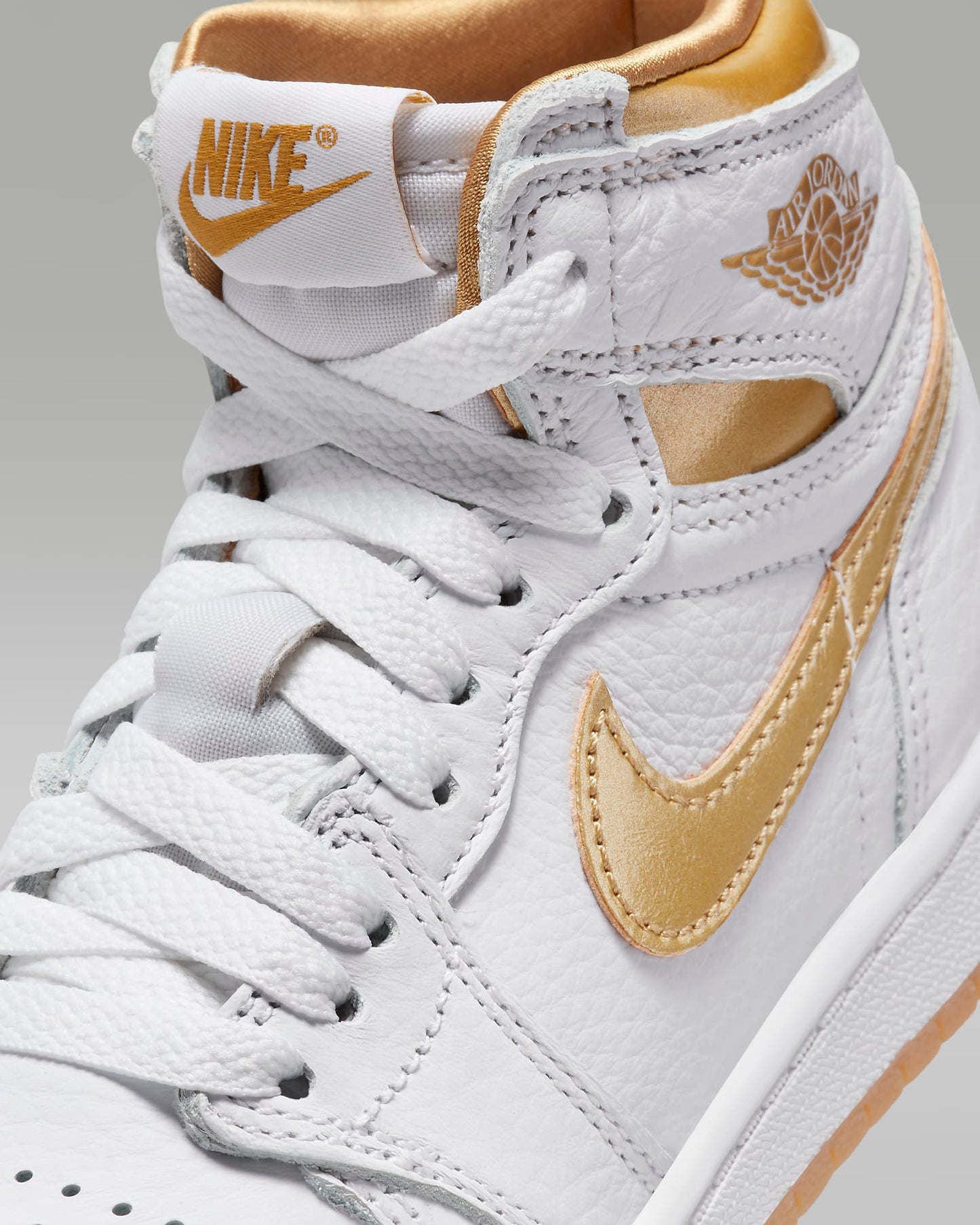 Jordan 1 Retro High OG