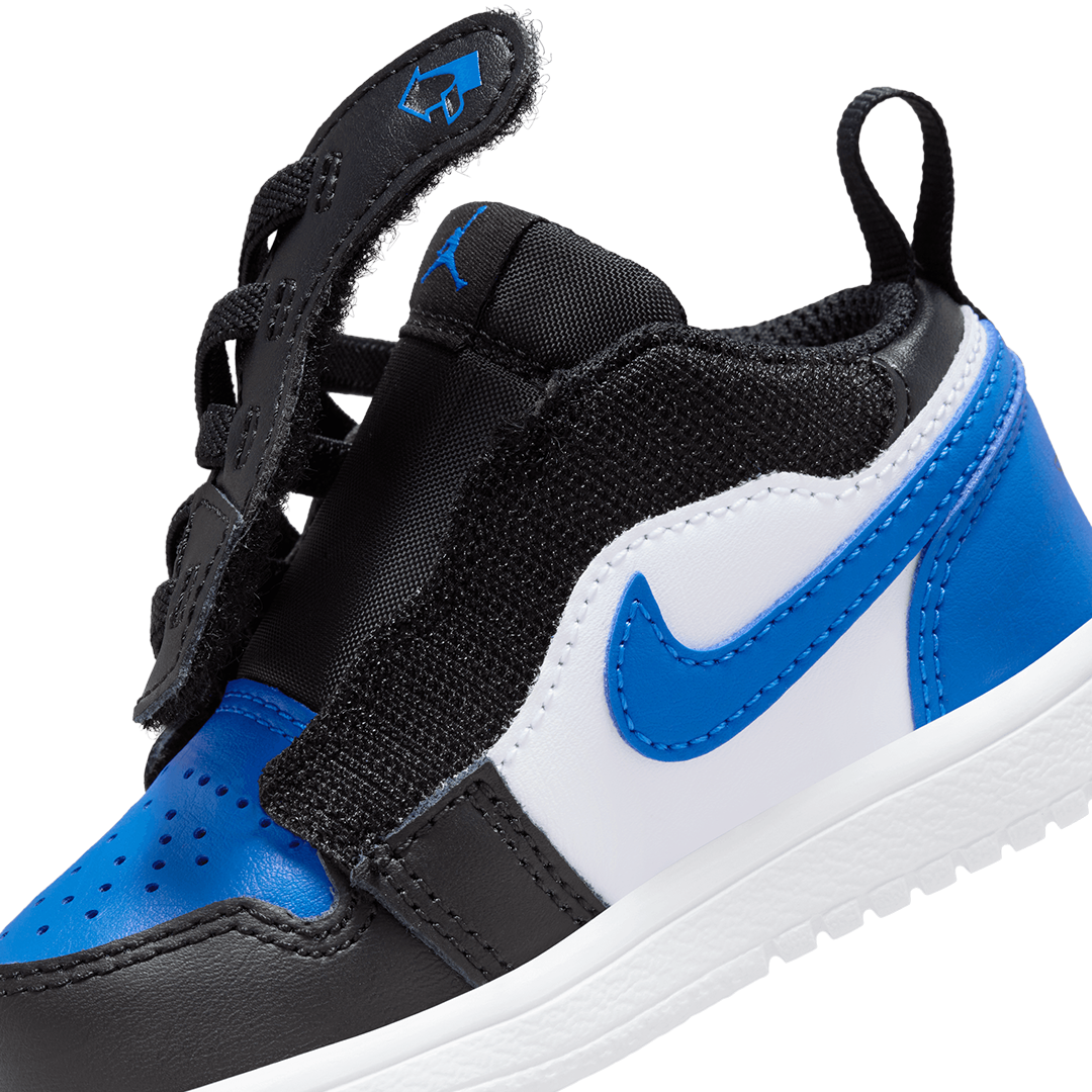 Jordan 1 Low Alt