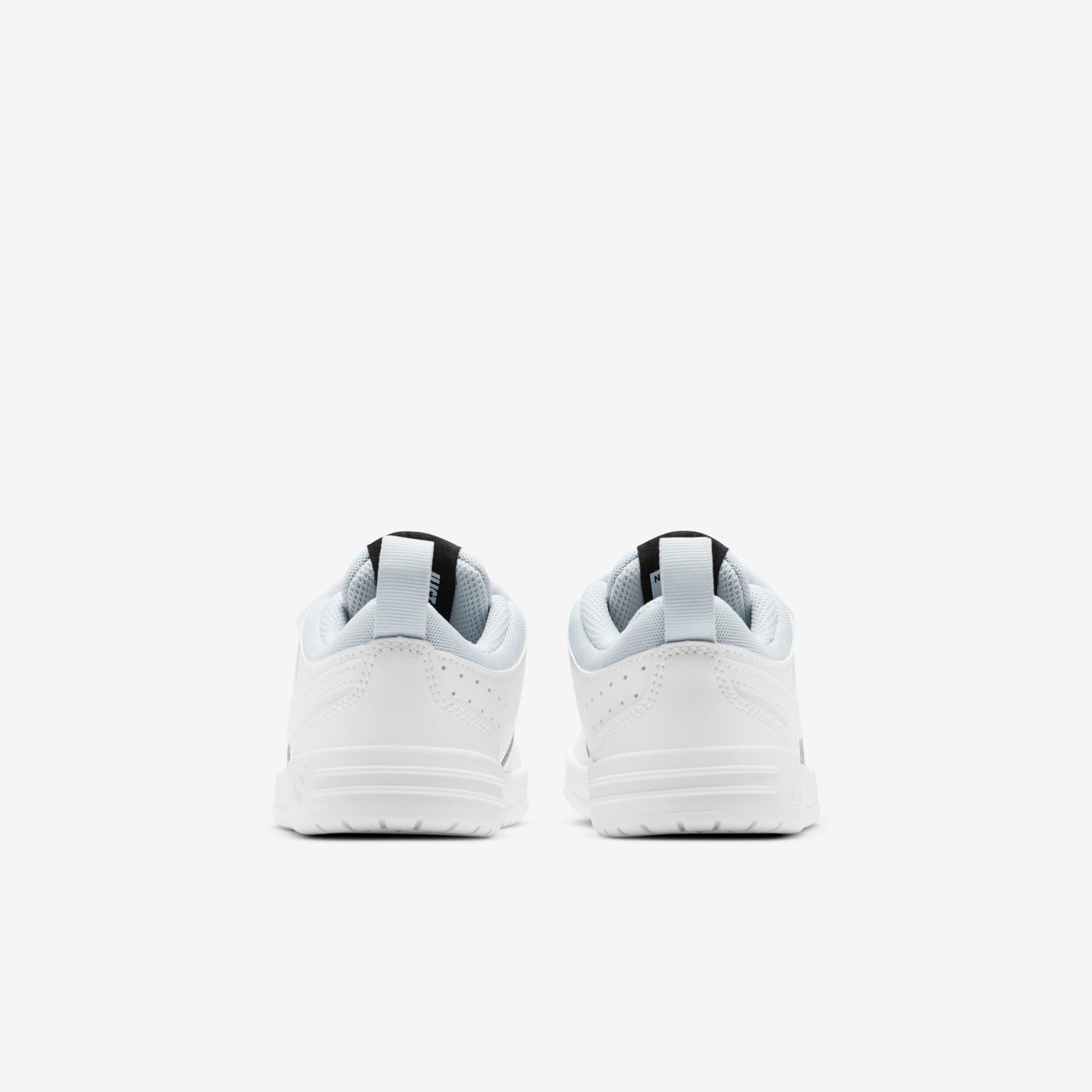 Nike Pico 5