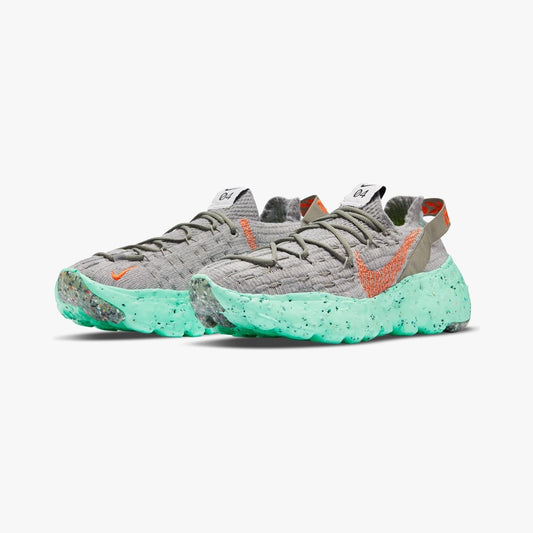 NIKE SPORTSWEAR Space Hippie 04