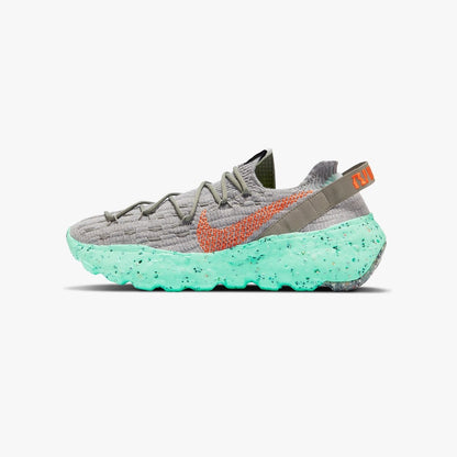 NIKE SPORTSWEAR Space Hippie 04