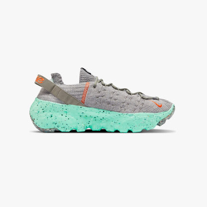 NIKE SPORTSWEAR Space Hippie 04