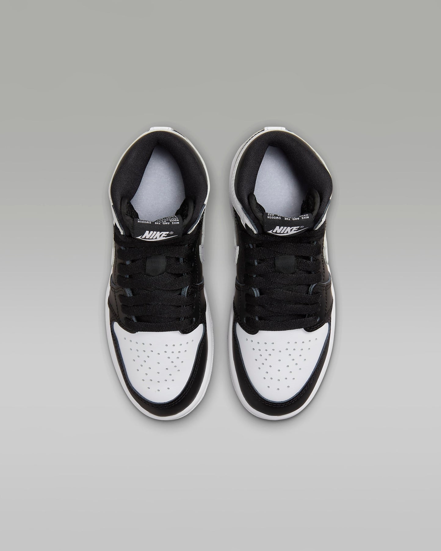 Jordan 1 Retro High OG "Black & White"