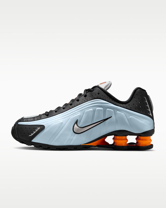 NIKE SHOX R4